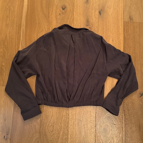 NWOT Zara Cropped Button Up - Picture 2 of 4